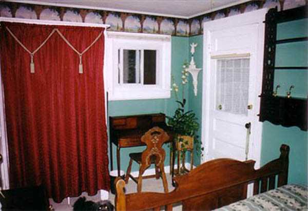 2nd Bedroom 2 (After)